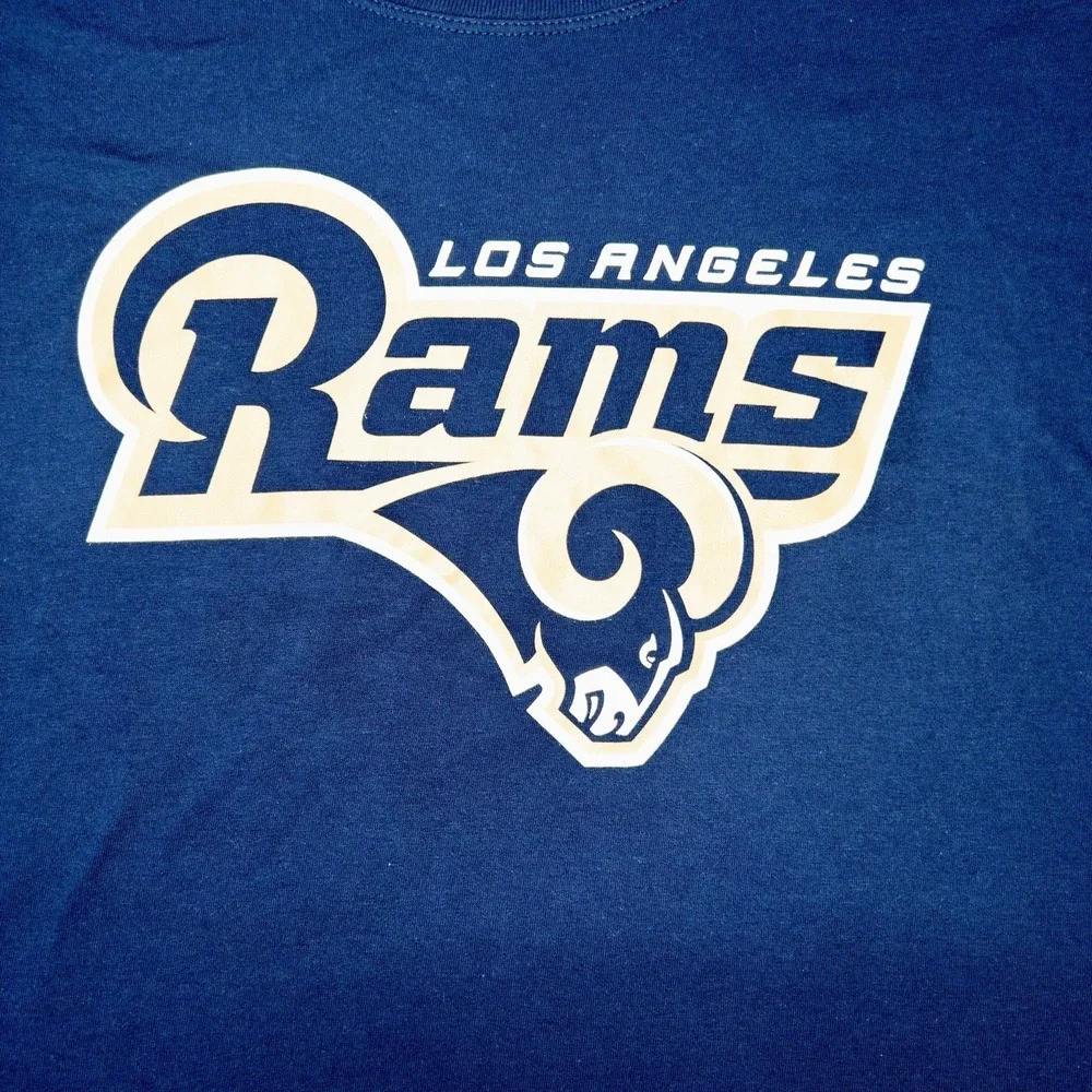 The Nike Tee NWT NFL LA Rams Womens Medium Shirt‎